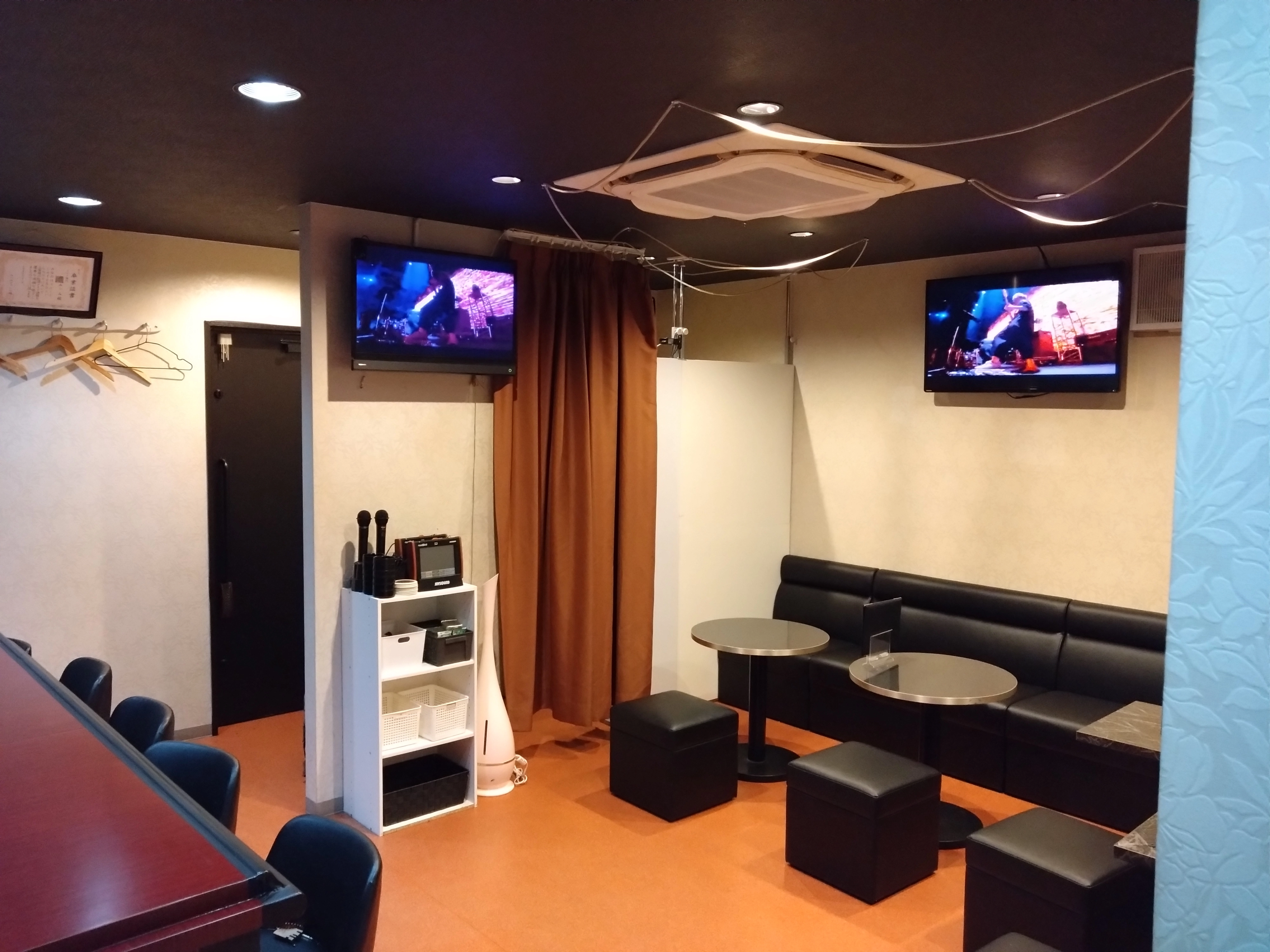 Ciel店内のボックス席